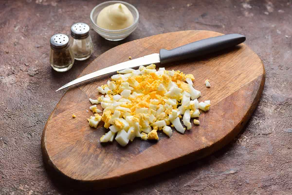 крабовый салат с сыром рецепт фото 5